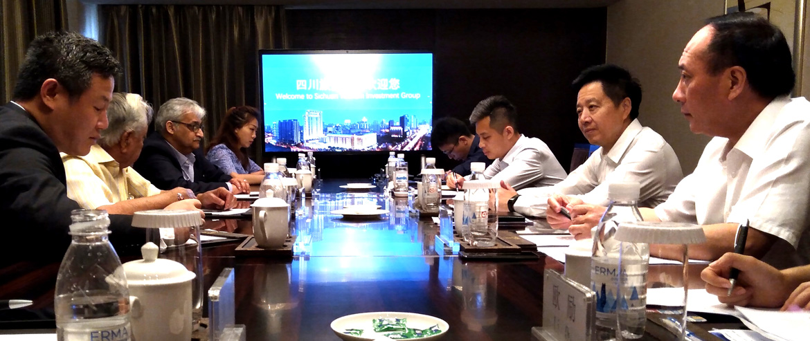 集团党委副书记、副董事长、总经理杨川会见印度靛蓝集团执行董事卡皮尔·巴蒂亚先生一行